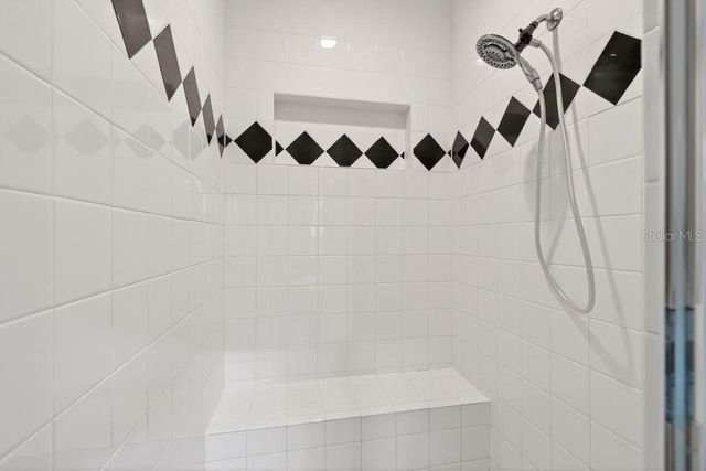 548 S HYER AVENUE 1, Orlando, FL 32801