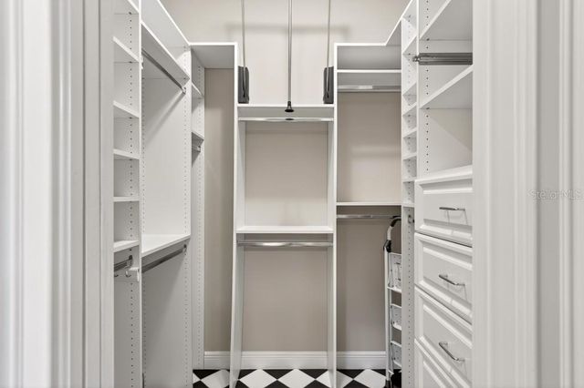 548 S HYER AVENUE 1, Orlando, FL 32801