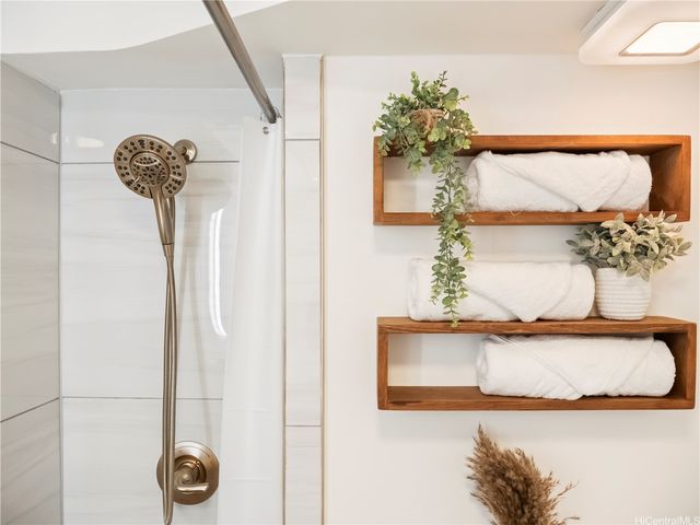 444 Niu Street 1312, Honolulu, HI 96815