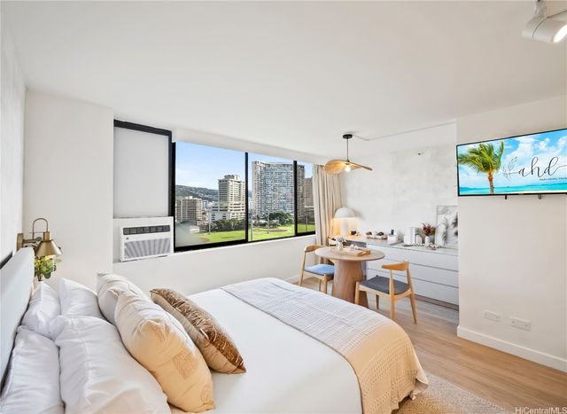 444 Niu Street 1312, Honolulu, HI 96815