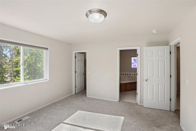 8934 Birch Park Circle, Eagle River, AK 99577