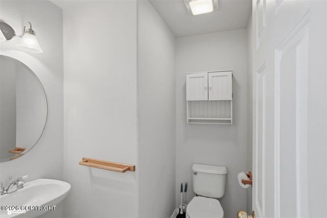 8934 Birch Park Circle, Eagle River, AK 99577