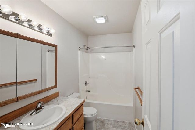 8934 Birch Park Circle, Eagle River, AK 99577