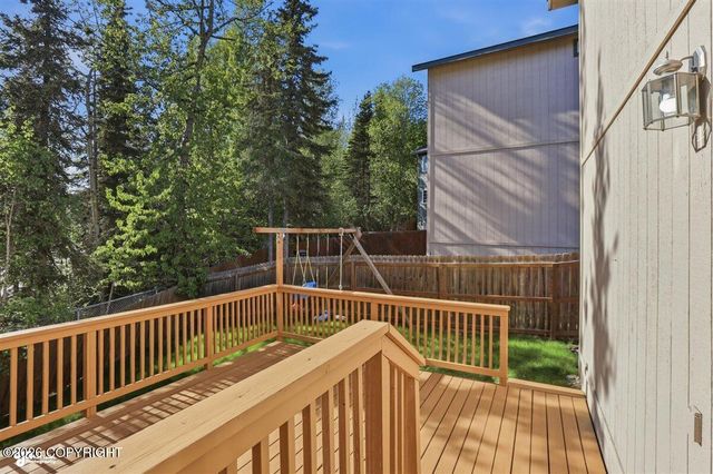 8934 Birch Park Circle, Eagle River, AK 99577