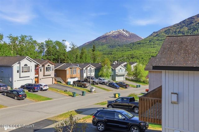8934 Birch Park Circle, Eagle River, AK 99577