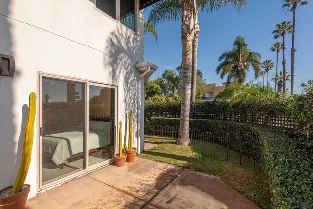 4410 Gresham St, San Diego, CA 92109