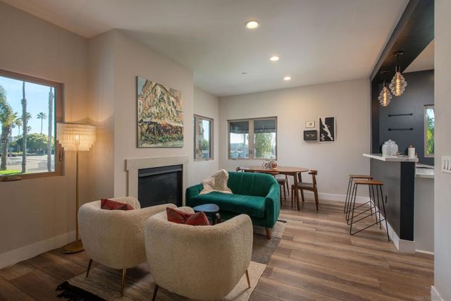 4410 Gresham St, San Diego, CA 92109