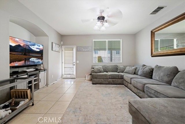 7232 Riley, Fontana, CA 92336