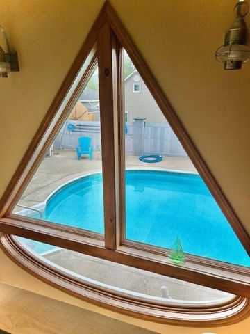 32 Hermanson Street, Berlin, NH 03570