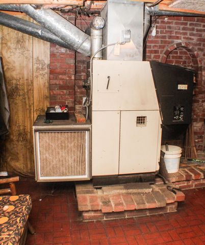 32 Hermanson Street, Berlin, NH 03570