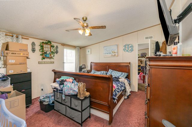 374 N Middletown Road, Winchester, KY 40391