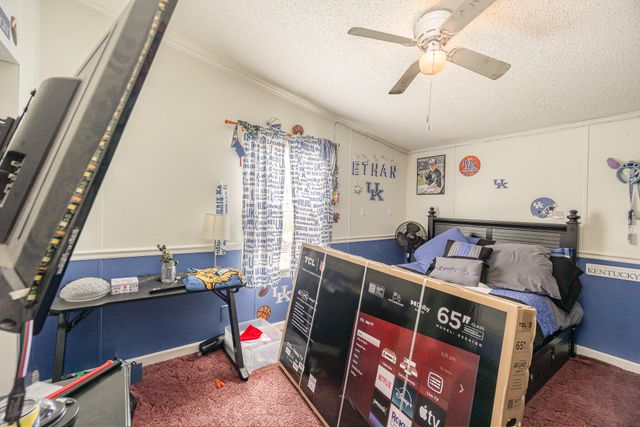 374 N Middletown Road, Winchester, KY 40391