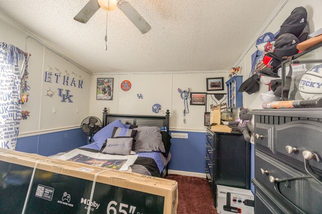 374 N Middletown Road, Winchester, KY 40391