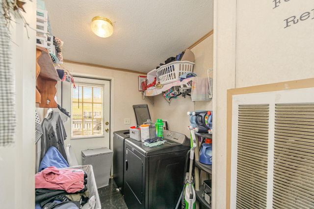 374 N Middletown Road, Winchester, KY 40391