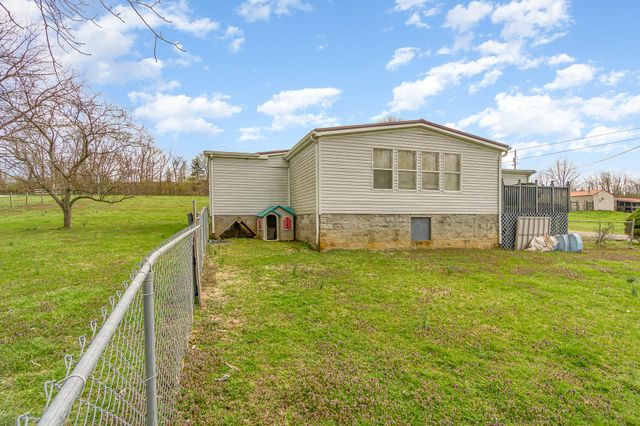 374 N Middletown Road, Winchester, KY 40391