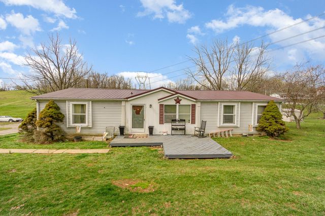 374 N Middletown Road, Winchester, KY 40391