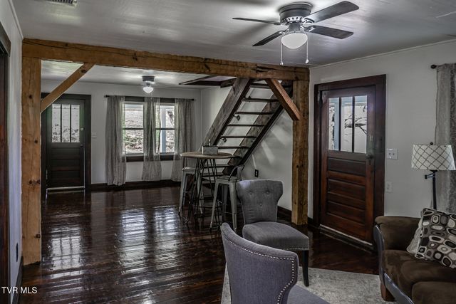 645 Garrett Hill Road, Greeneville, TN 37743