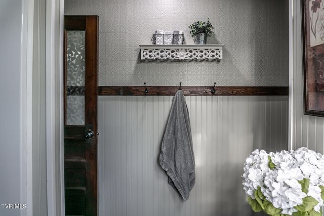 645 Garrett Hill Road, Greeneville, TN 37743