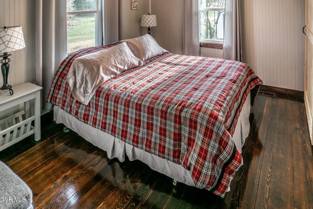 645 Garrett Hill Road, Greeneville, TN 37743