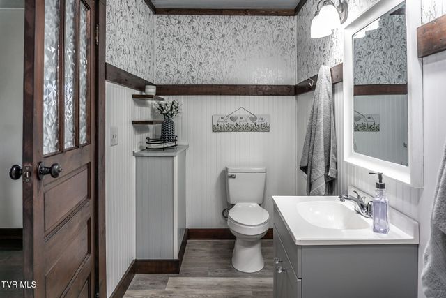 645 Garrett Hill Road, Greeneville, TN 37743