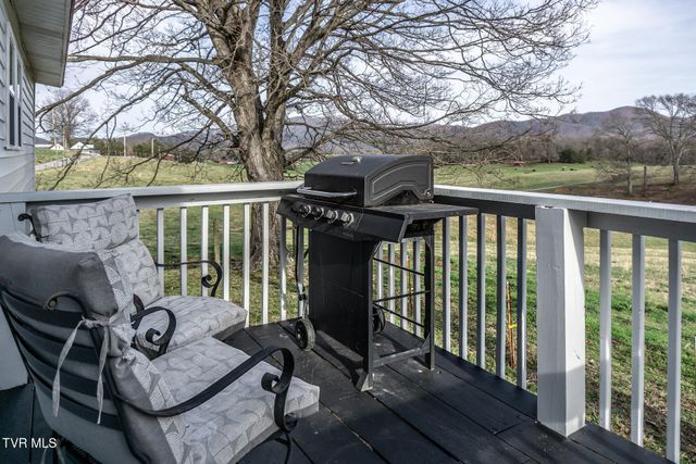 645 Garrett Hill Road, Greeneville, TN 37743