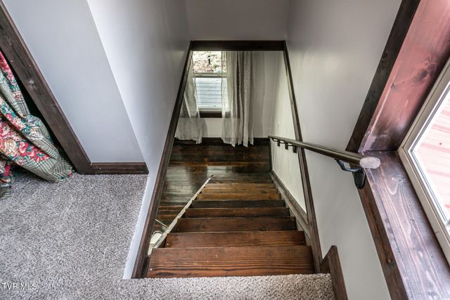 645 Garrett Hill Road, Greeneville, TN 37743