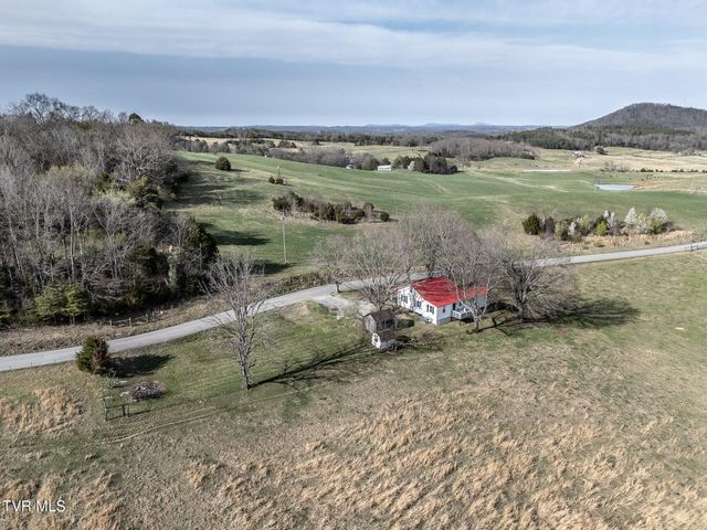 645 Garrett Hill Road, Greeneville, TN 37743