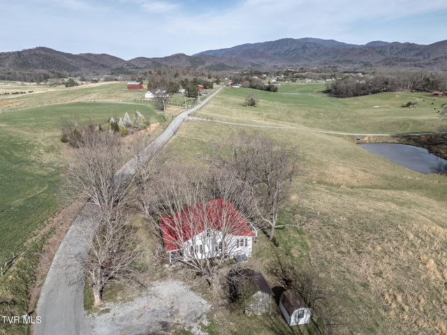645 Garrett Hill Road, Greeneville, TN 37743