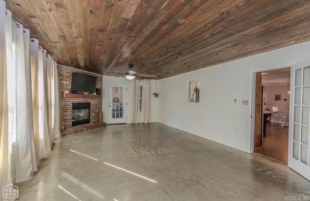 83 COUNTY ROAD 7629, Jonesboro, AR 72405