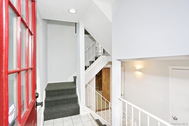 161 Treetop Circle 161, Nanuet, NY 10954