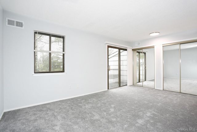 161 Treetop Circle 161, Nanuet, NY 10954