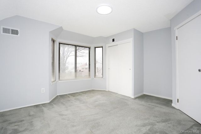 161 Treetop Circle 161, Nanuet, NY 10954