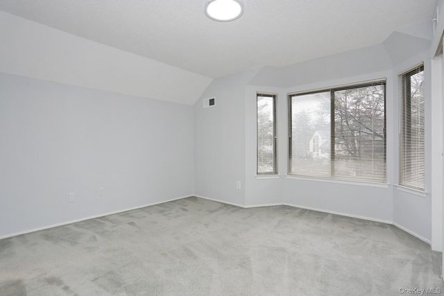 161 Treetop Circle 161, Nanuet, NY 10954