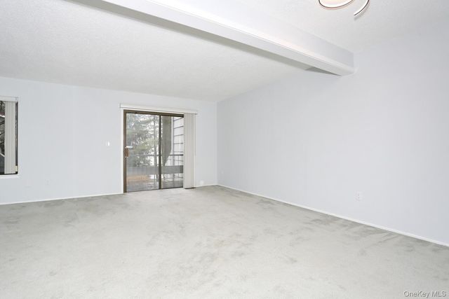 161 Treetop Circle 161, Nanuet, NY 10954