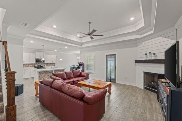 1524 Areca Palm Dr Drive, Gulf Breeze, FL 32563