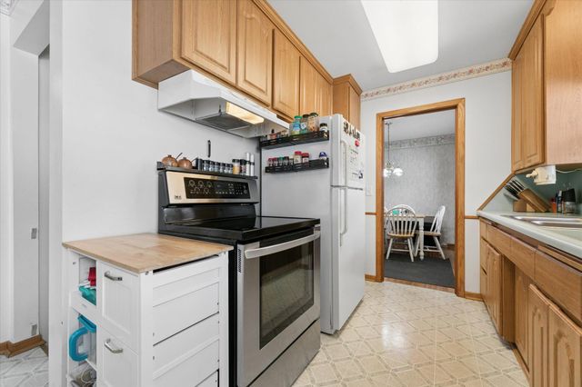 965 109th Avenue NW, Coon Rapids, MN 55448