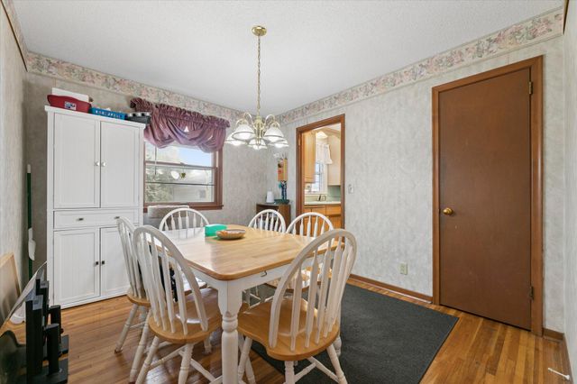 965 109th Avenue NW, Coon Rapids, MN 55448