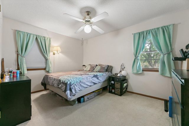 965 109th Avenue NW, Coon Rapids, MN 55448