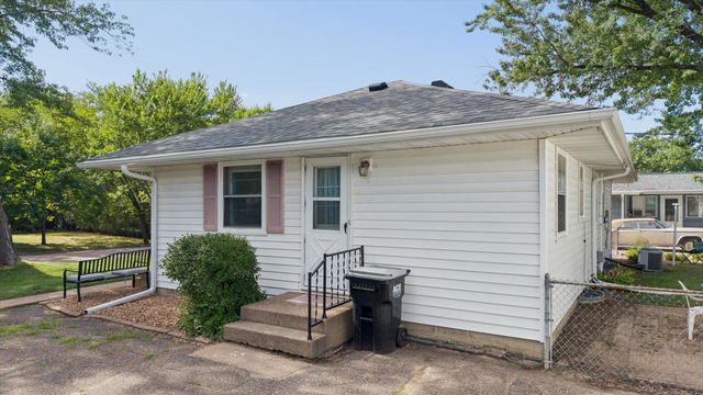 965 109th Avenue NW, Coon Rapids, MN 55448