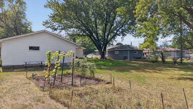 965 109th Avenue NW, Coon Rapids, MN 55448