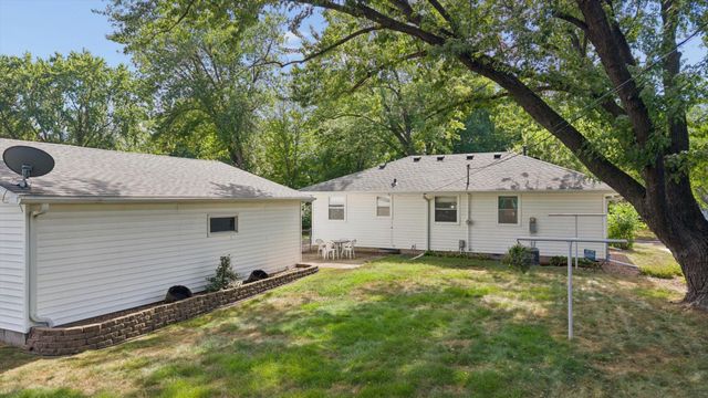 965 109th Avenue NW, Coon Rapids, MN 55448
