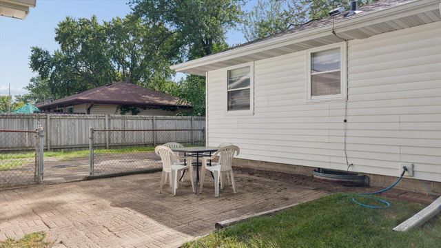 965 109th Avenue NW, Coon Rapids, MN 55448