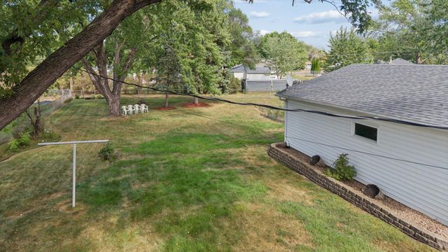 965 109th Avenue NW, Coon Rapids, MN 55448