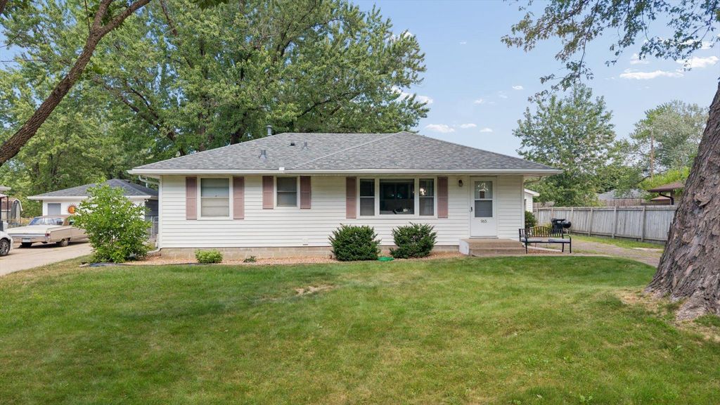 965 109th Avenue NW, Coon Rapids, MN 55448