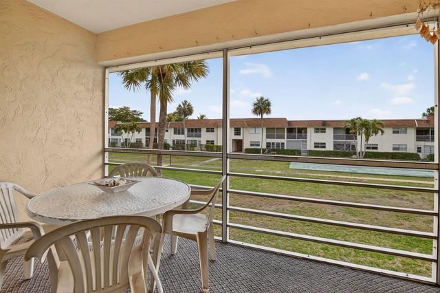 9855 Sandalfoot Boulevard Apt 317, Boca Raton, FL 33428