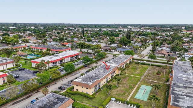 9855 Sandalfoot Boulevard Apt 317, Boca Raton, FL 33428