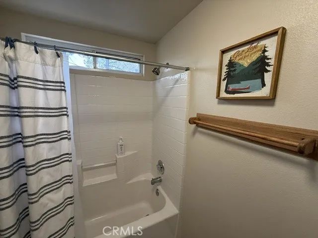 33159 Holcomb Creek, Green Valley Lake, CA 92341