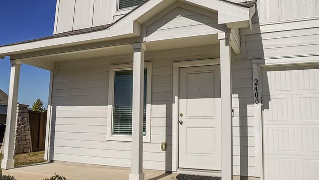 2400 Willkomen WAY, Pflugerville, TX 78660
