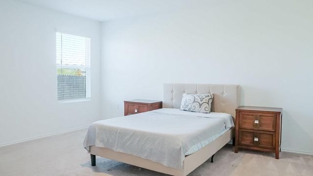 2400 Willkomen WAY, Pflugerville, TX 78660