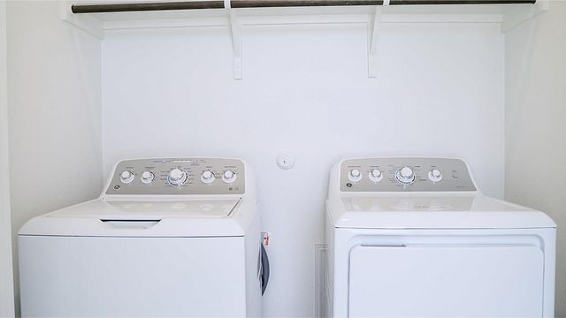 2400 Willkomen WAY, Pflugerville, TX 78660